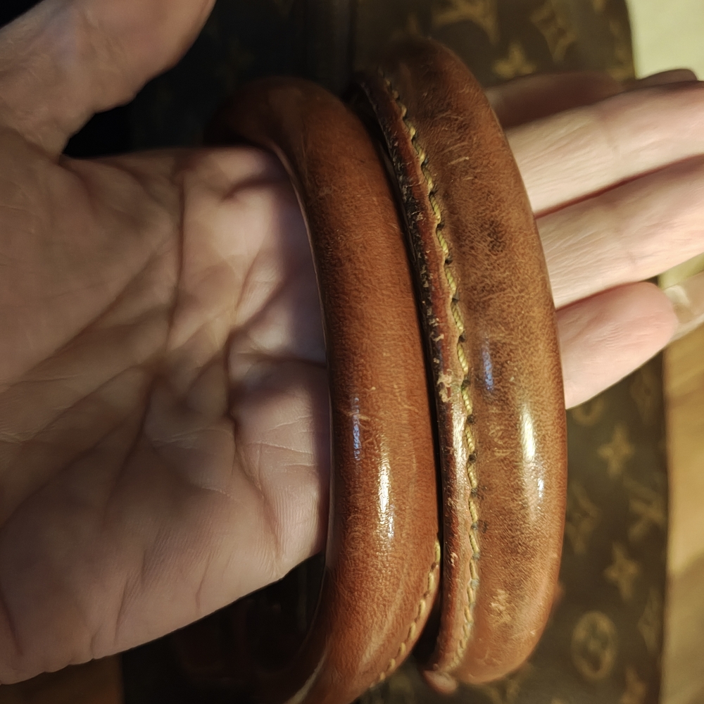 Louis Vuitton Monogram Speedy 35 - Picture 7 of 16